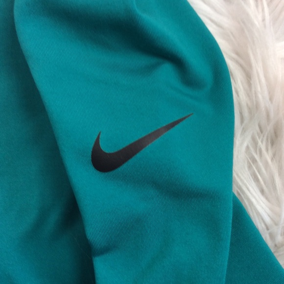 NWOT Nike Pro Dri-Fit Hyperwarm Half Zip - Picture 7 of 9
